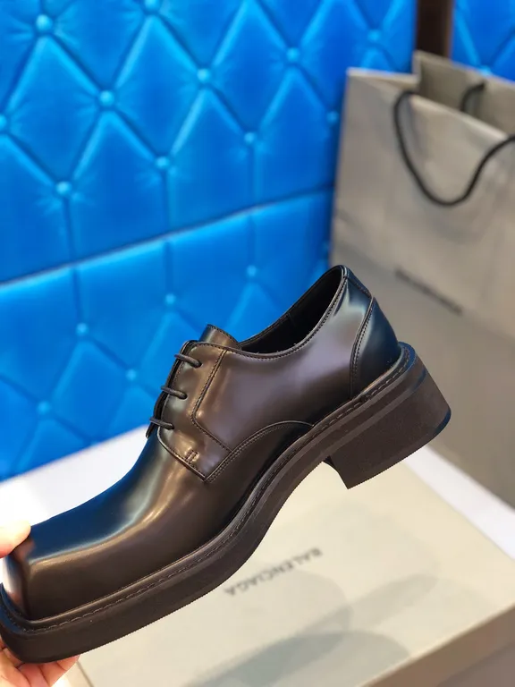 Balenciaga Shoe 